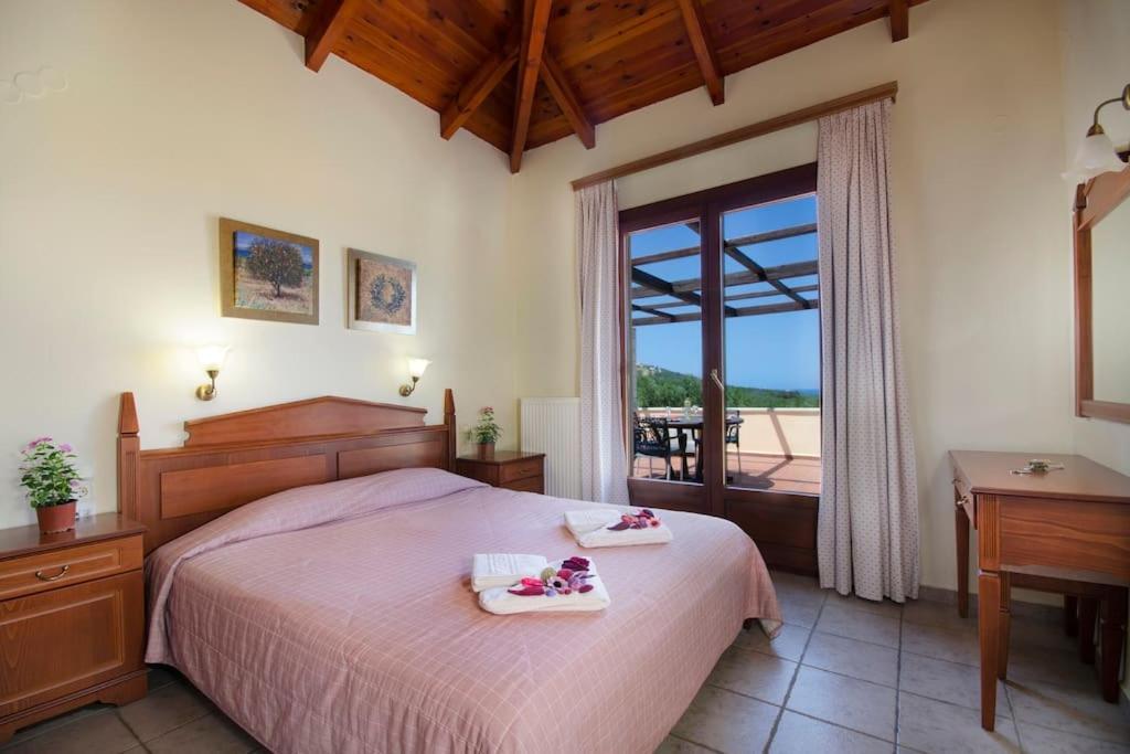 Villa Katerina With Eco Heated Pool Σπηλιά Εξωτερικό φωτογραφία